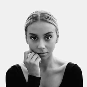 Meet your Posher, Elise